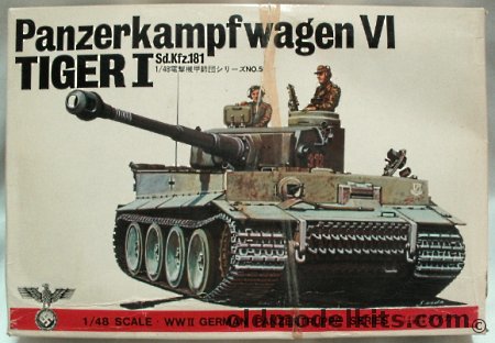 Bandai 1/48 Panzerkampfwagen VI Tiger I Sd.Kfz.181, 8225-500 plastic model kit